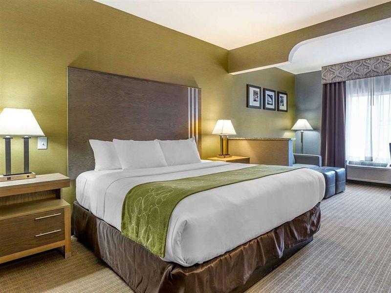 Comfort Suites Southgate-Detroit Eksteriør billede