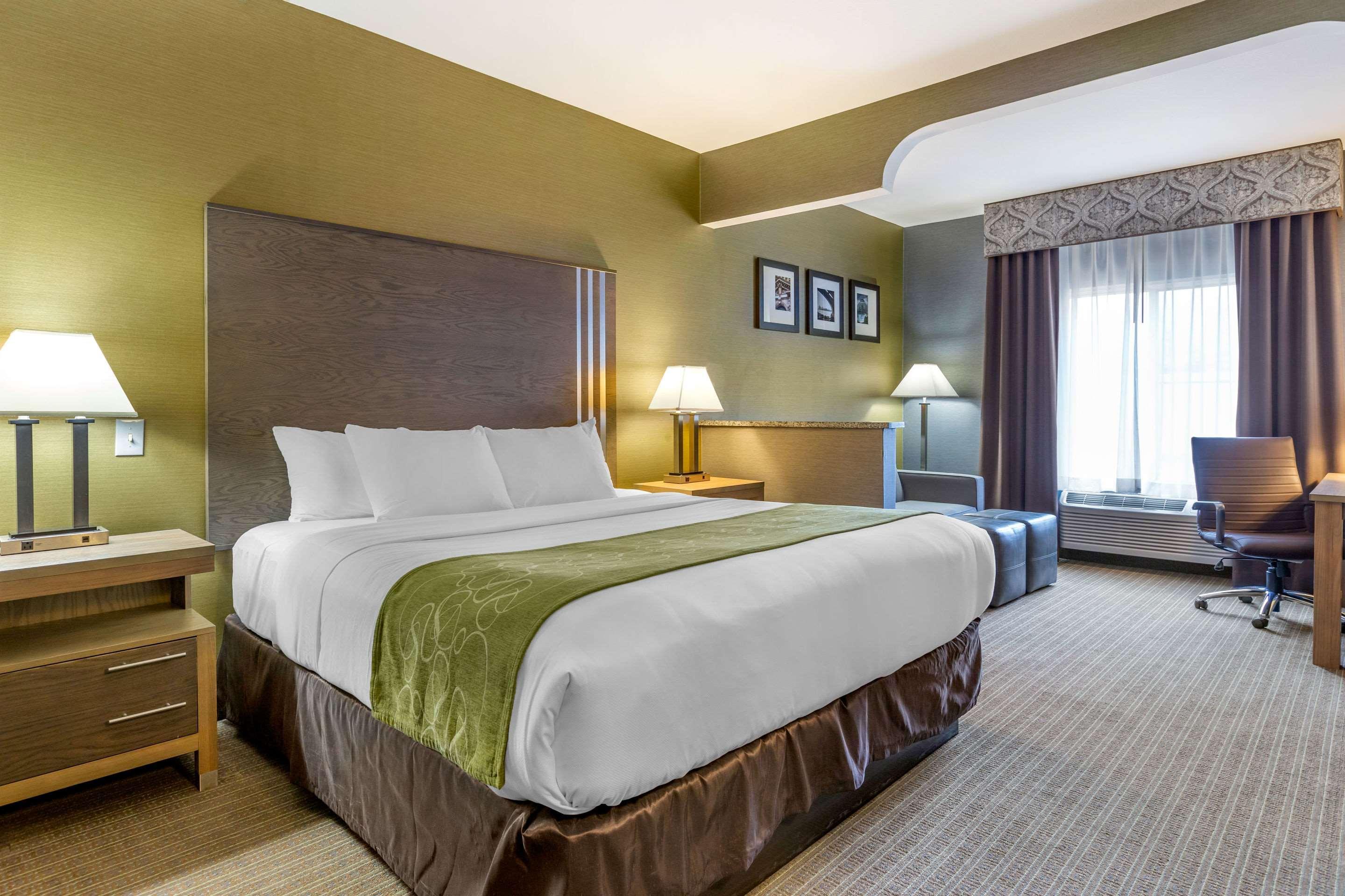 Comfort Suites Southgate-Detroit Eksteriør billede