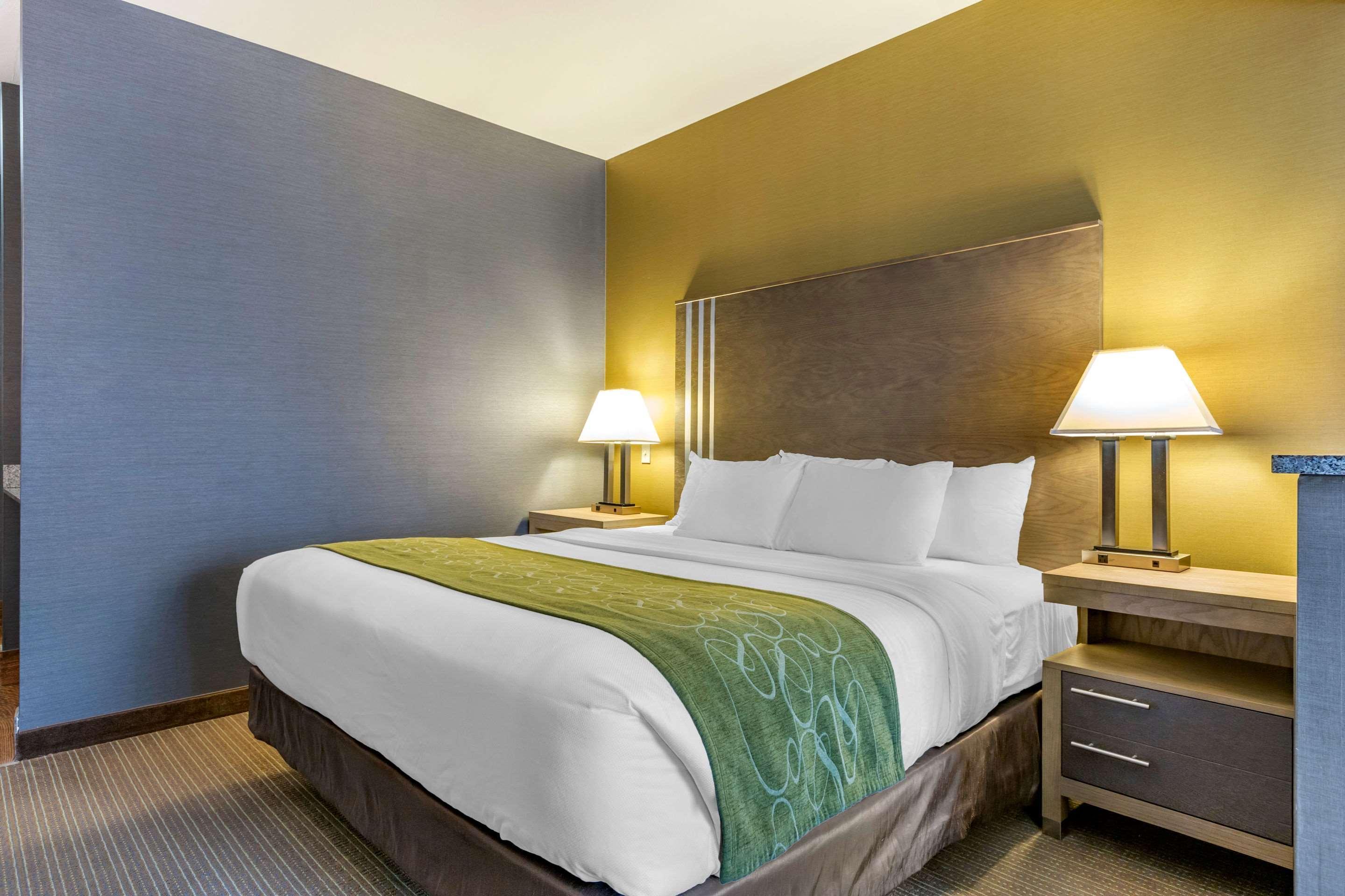Comfort Suites Southgate-Detroit Eksteriør billede