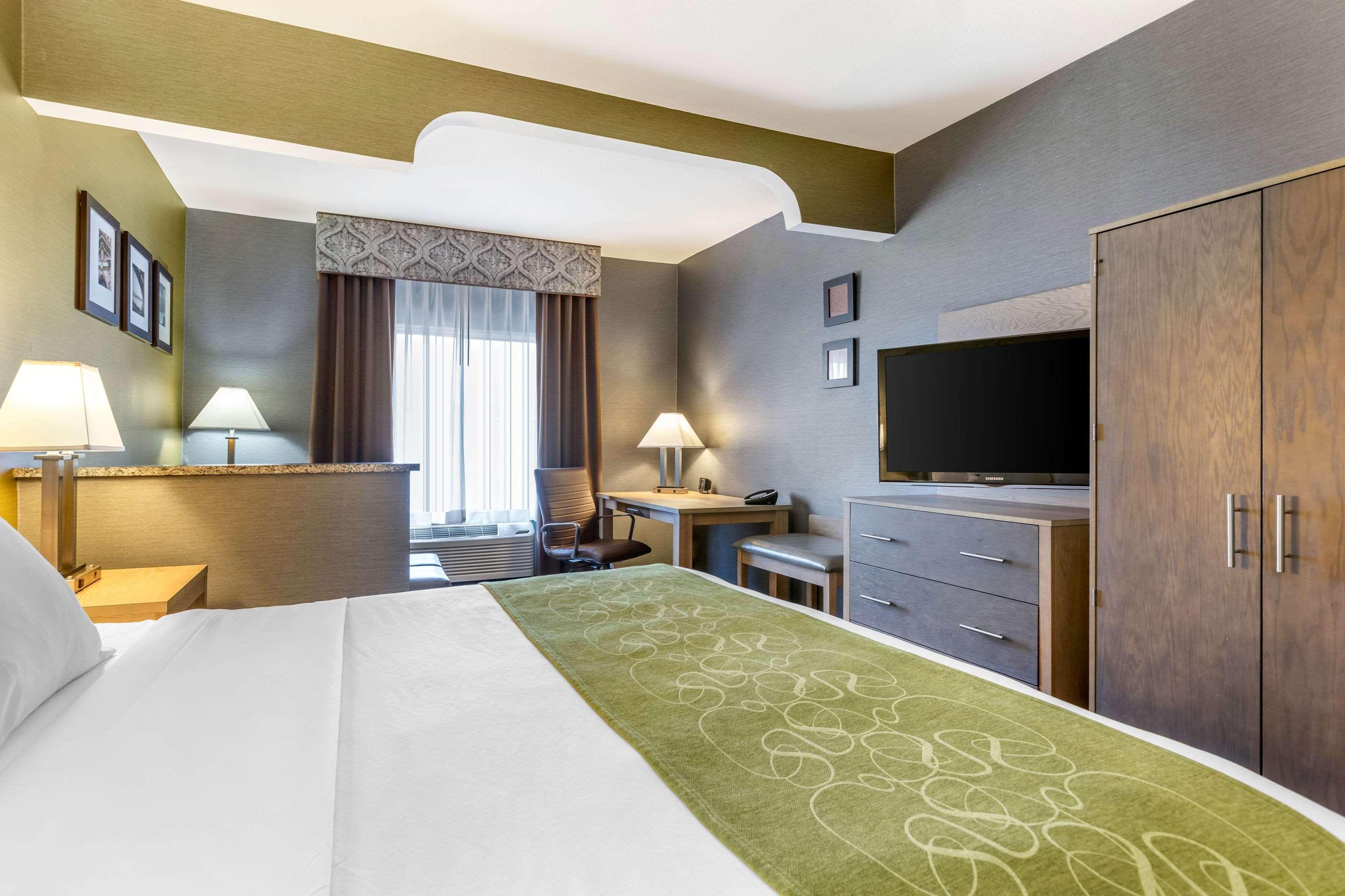 Comfort Suites Southgate-Detroit Eksteriør billede